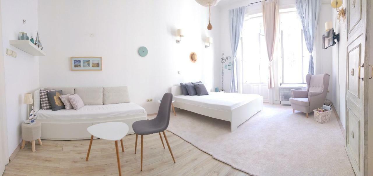 Cape Code Apartment Budapest Exterior photo